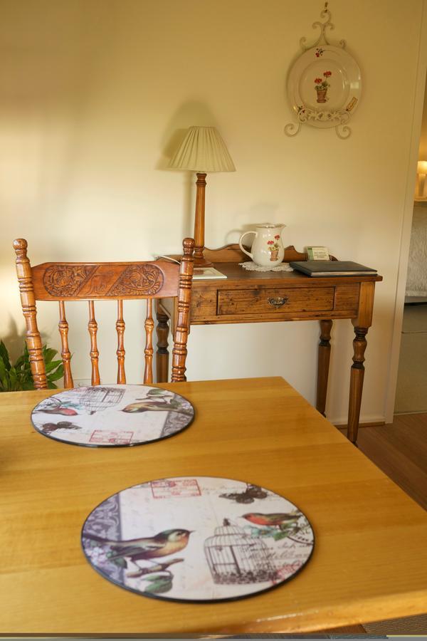 Little Lake Cottage Nyora Esterno foto